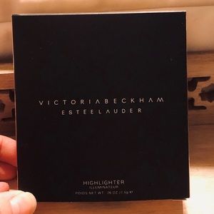 Victoria Beckham x Estée Lauder Highlighter